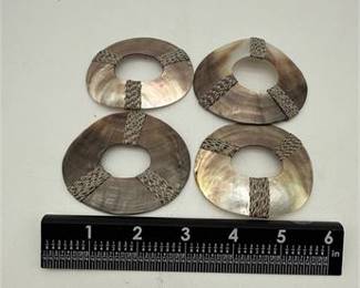 Lot 0931: Four Mother-of-Pearl Shell Discs with Woven Fiber Bands (photo 5)