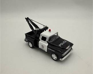 Lot 0451: Kinsmart 1955 Chevrolet Stepside Police Tow Truck 1:32 (photo 4)
