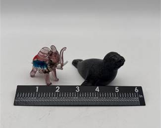 Lot 0208: Canadian Composite Seal & Lampwork Glass Elephant, 2 Pcs (photo 3)