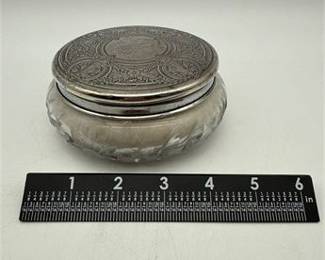 Lot 0479: Cut Glass Powder Jar with Sterling Silver Lid (photo 4)