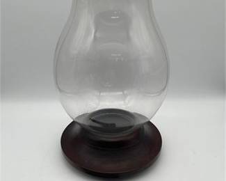 Lot 0157: Crate & Barrel "Bravada" Glass Hurricane on Wood Base (photo 7)