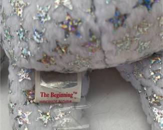 Lot 844: Ty Beanie Baby "The Beginning" Bear, 2000, in Case (photo 3)