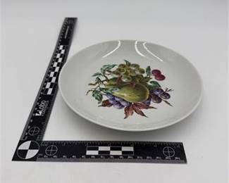 Lot 0530A: Naaman Israel Porcelain Dessert Plate, Fruit Transfer (photo 3)