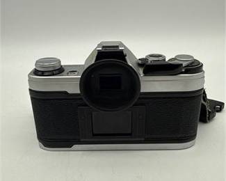 Lot 0193: Canon AE-1 35mm SLR Camera with Kiron Zoom Lens (photo 3)