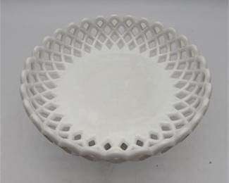 Lot 0301: American Milk Glass Open Lace-Edge Compote, Doric Style (photo 5)