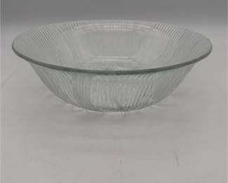 Lot 0357: Pressed Glass Bowl, Frosted Peacock-Feather Pattern (photo 4)