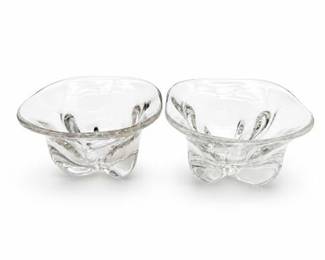 Lot 0916: Pair of Modernist Lobed Clear Glass Bowls — current bid $5
