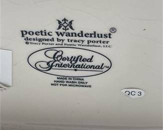 Lot 962: Tracy Porter Poetic Wanderlust Oval Covered Dish (photo 3)