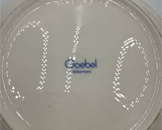 Lot 0535A: Goebel West Germany Porcelain Covered Bowl, Tulip Finial (photo 3)