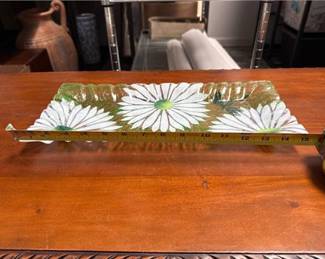 Lot 788: Fused Studio Glass Tray, Daisy & Dragonfly Motif (photo 4)