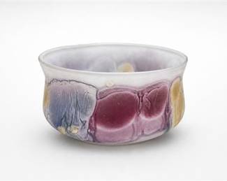 Lot 0528A: Frosted Art Glass Bowl, Rueven Style, Hand-Painted — current bid $5