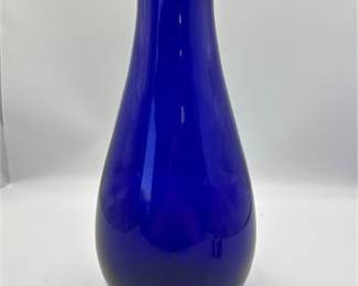 Lot 381: Crate & Barrel "Oasis Vase Blue" Cobalt Glass, 16 in. (photo 2)