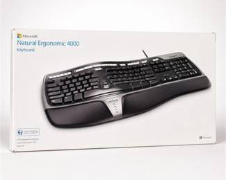 Lot 34: Microsoft Natural Ergonomic Keyboard 4000, Model 1048 — current bid $5
