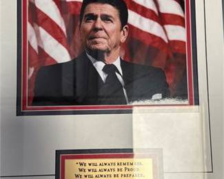 Lot 22: Ronald Reagan Commemorative Framed Double-Photo Display (photo 6)