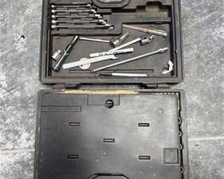 Lot 33: Craftsman Mechanic's Tool Set with Molded Case (photo 4)