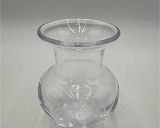 Lot 0844: Clear Glass Flared-Rim Bud Vase, Unmarked (photo 4)