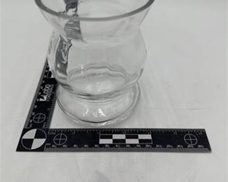 Lot 0835: Clear Pressed-Glass Footed Vase with Flared Rim (photo 7)