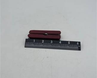 Lot 466: Unmarked Folding Multi-Tool with Pliers and File (photo 4)