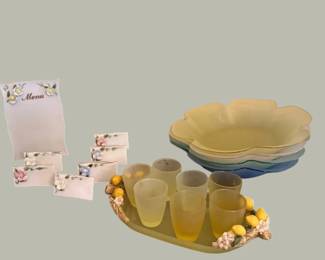 Vintage SpringThemed Ceramic Menu and Place Card Holder