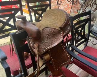 Youth saddle 