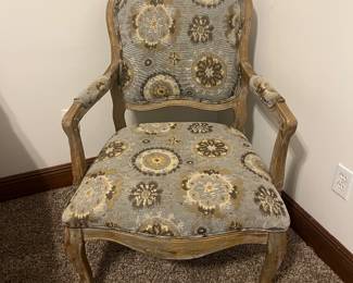 Arm chair