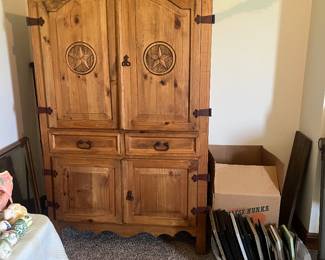 Pine armoire 