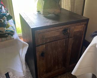 Nightstand 