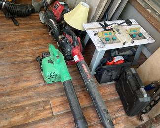 Yard tools 