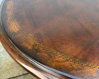 Hooker Furniture side pedestal table
