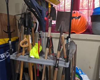 Lawn & garden tools