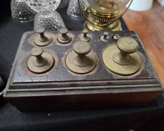 Brass balance scale set