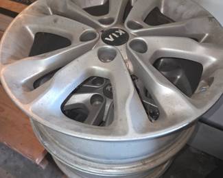 Kia wheels