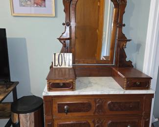 VIctorian Eastlake drop well dresser