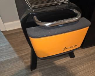 Biolite portable firepit
