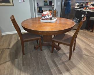 Antique round table & 4 chairs