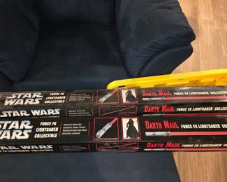 2 Star Wars Darth Maul lightsabers