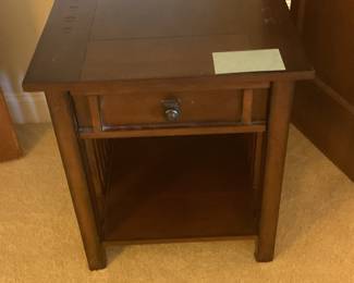Nite stand/end table 