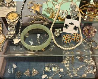 Nice selection of jewelry- 14k & 10k, Sterling silver