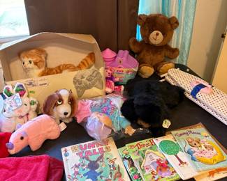 Old books, Cat, Doll