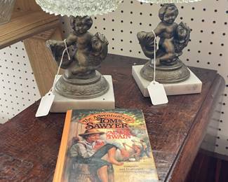VICTORIAN CHERUB TRINKET BOWL