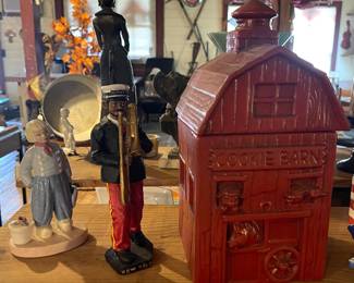VINTAGE COOKIE BARN COOKIE JAR