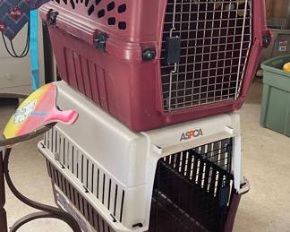 PET CARRIERS