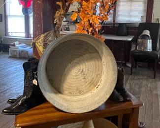 GALVANIZED TUB, WOOD BENCH, SOMBRERO