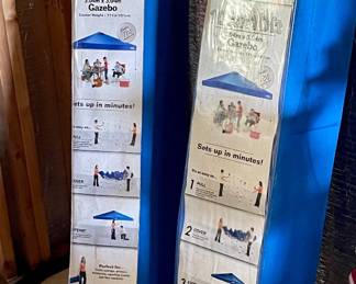 10FT X 10FT POP UP TENTS