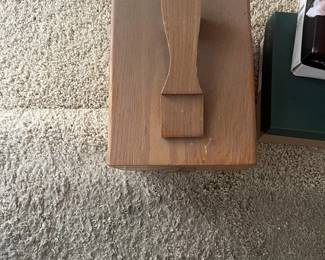 shoeshine stand