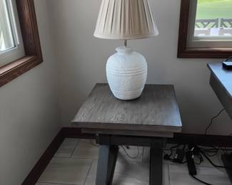 End table