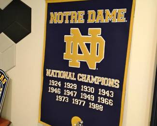 Note Dame items