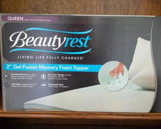 Lot #20 - Beautyrest 2-Inch Gel Fusion Memory Foam Mattress Topper Queen Size