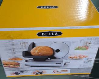 Lot #194 - Bella Electric Meat Slicer with Precision Thickness Control and Safety Features