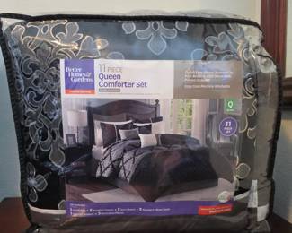 Lot #10 - New Better Homes & Gardens Black Jacquard 11 Piece Queen Comforter Set with Decorative Pillows